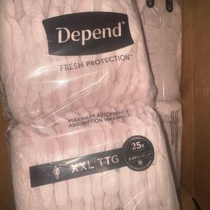 Depend Fresh Protection women's Adult Incontinence Underwear XXL 44 Total (2x22)